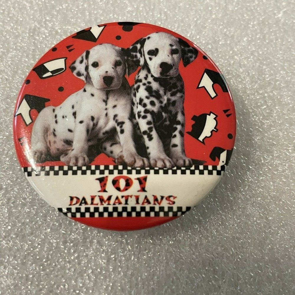DISNEY 101 Dalmatians Dogs LAPEL BUTTON PIN PINBACK Badge Emma Stone Glenn Close